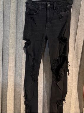 American Eagle Outfitters Black Distressed Skinny Jeans
